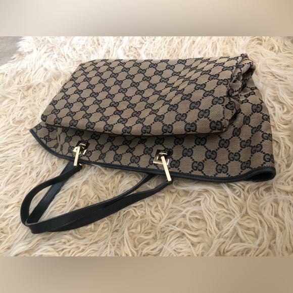 Gucci Large Monogram Tote - Picture 10 of 11